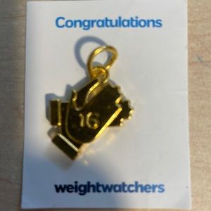 Weight Watchers 16 week clapping hands charm